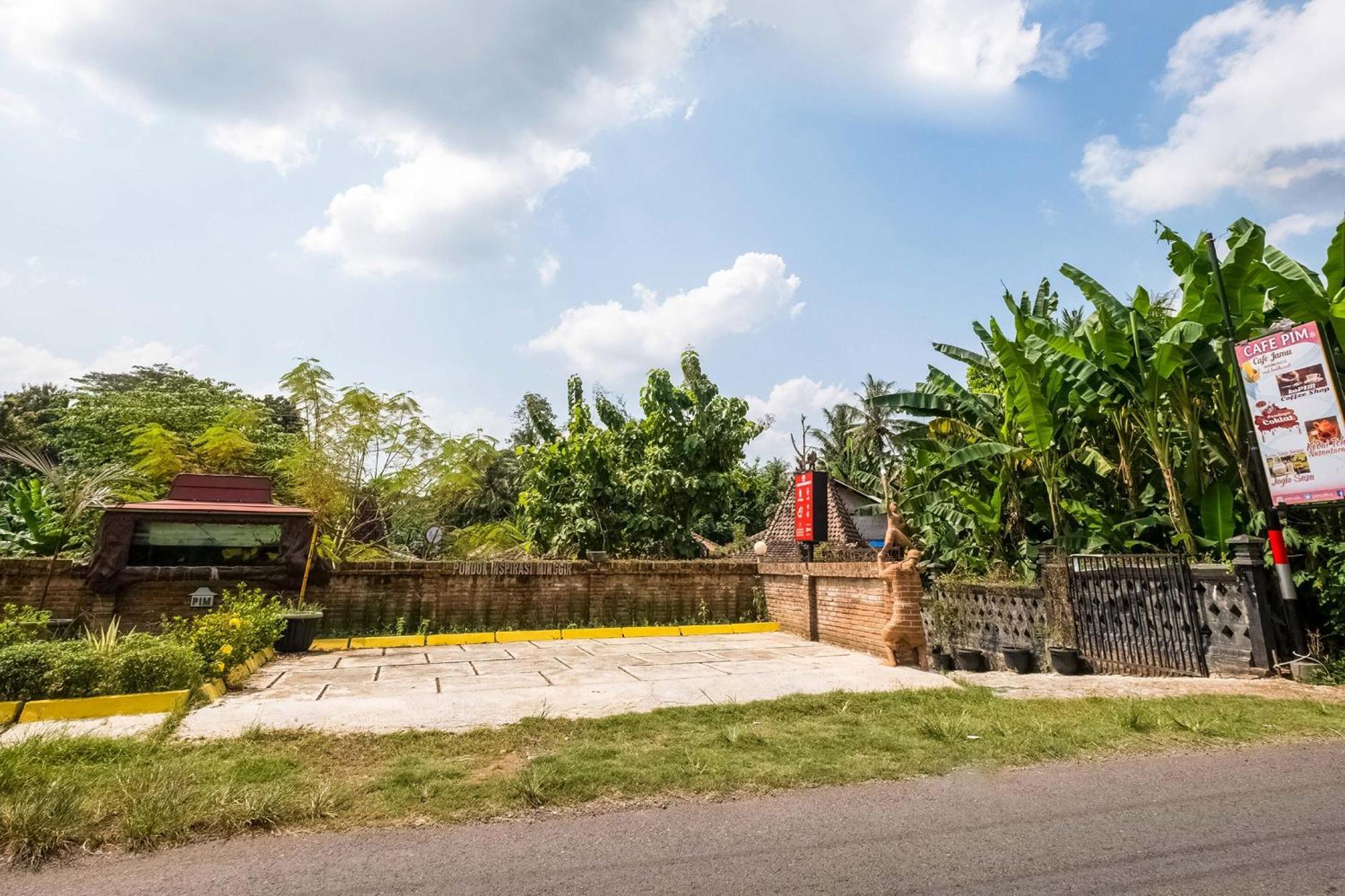 Oyo 3562 Pondok Inspirasi Minggir Klangkapang Exterior foto